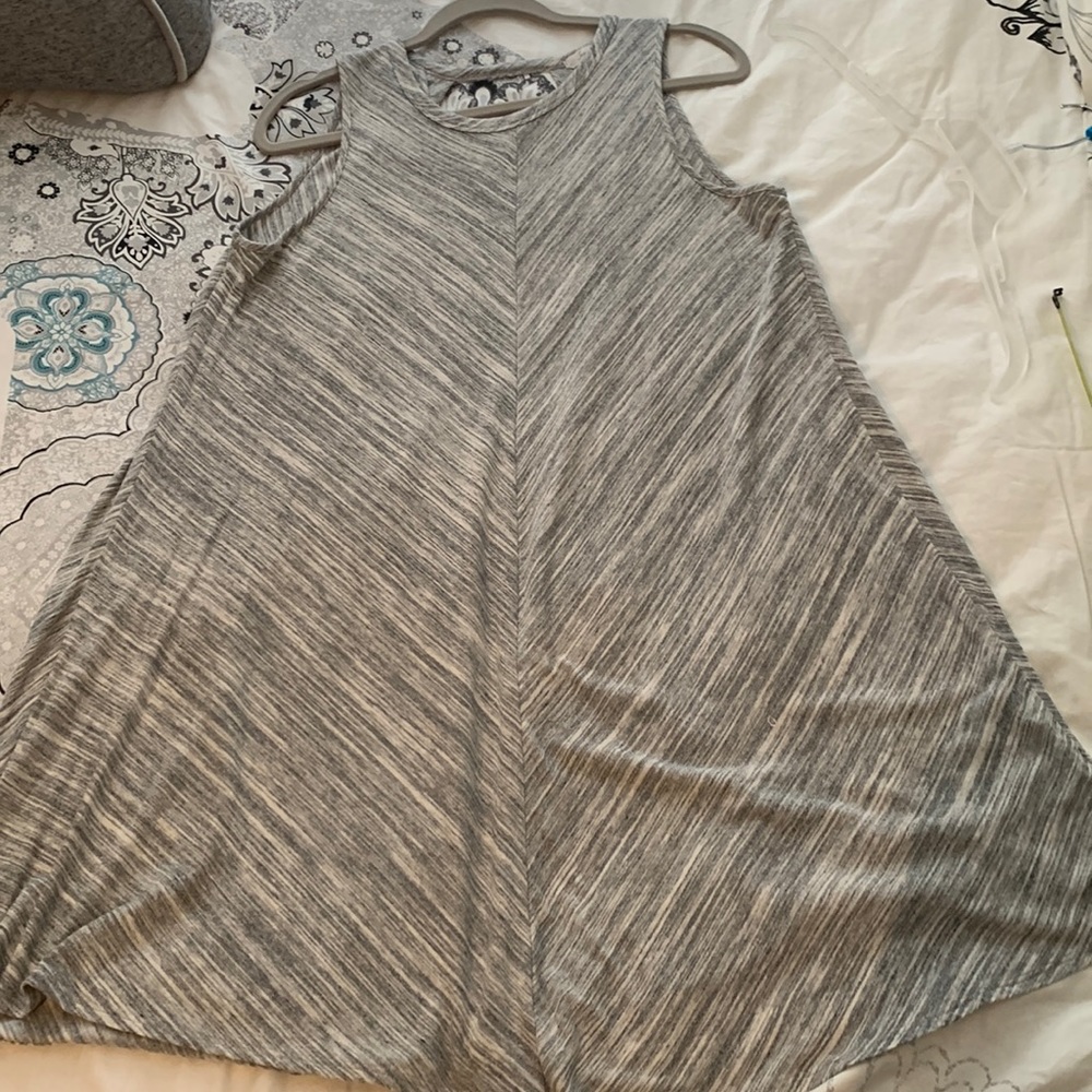 Like new a line tank dress with cutout back